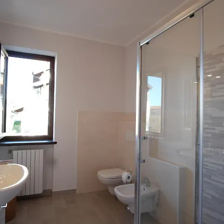 Isa Apartment Castelletto sopra Ticino