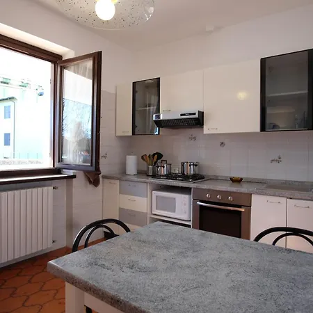 Isa Castelletto sopra Ticino